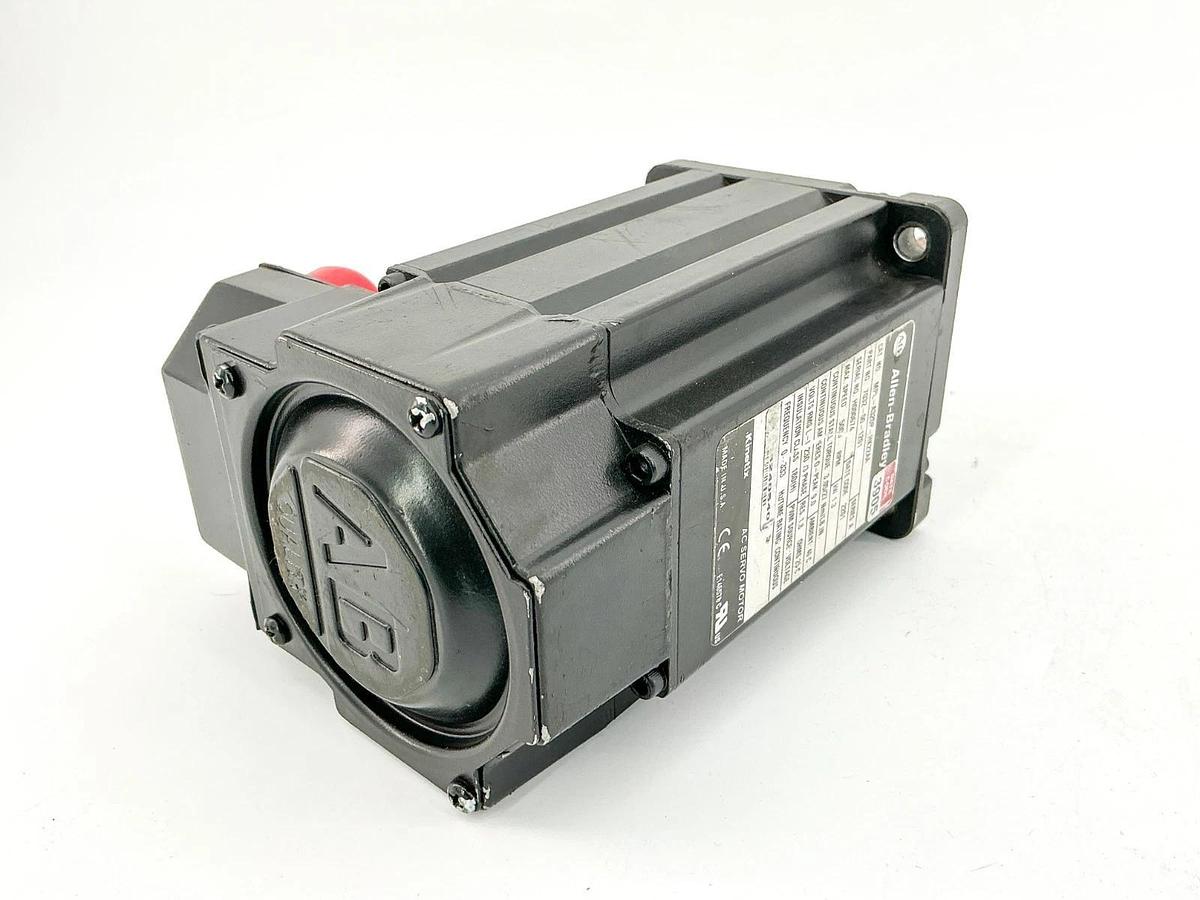 New Allen Bradley MPL-A320P-HK22AA Servo Motor 5000RPM 230V 3PH 1.3KW Ser.A