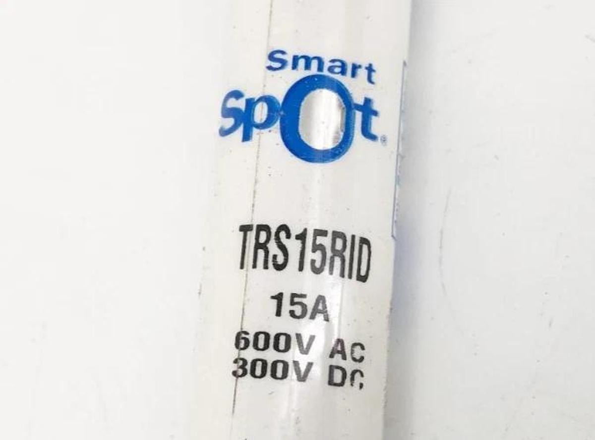 Lot of 3 New Ferraz Shawmut TRS15RID Time Delay Fuses 15A 600VAC 300VDC