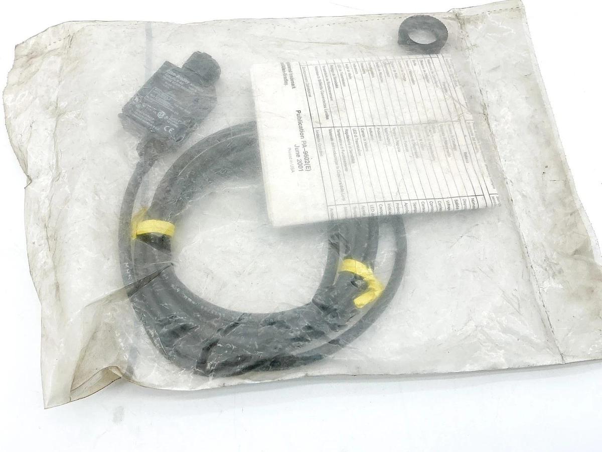New Allen Bradley 42KL-RLB-A2 MiniSight Transmitted Beam Receiver 30VDC Ser.A