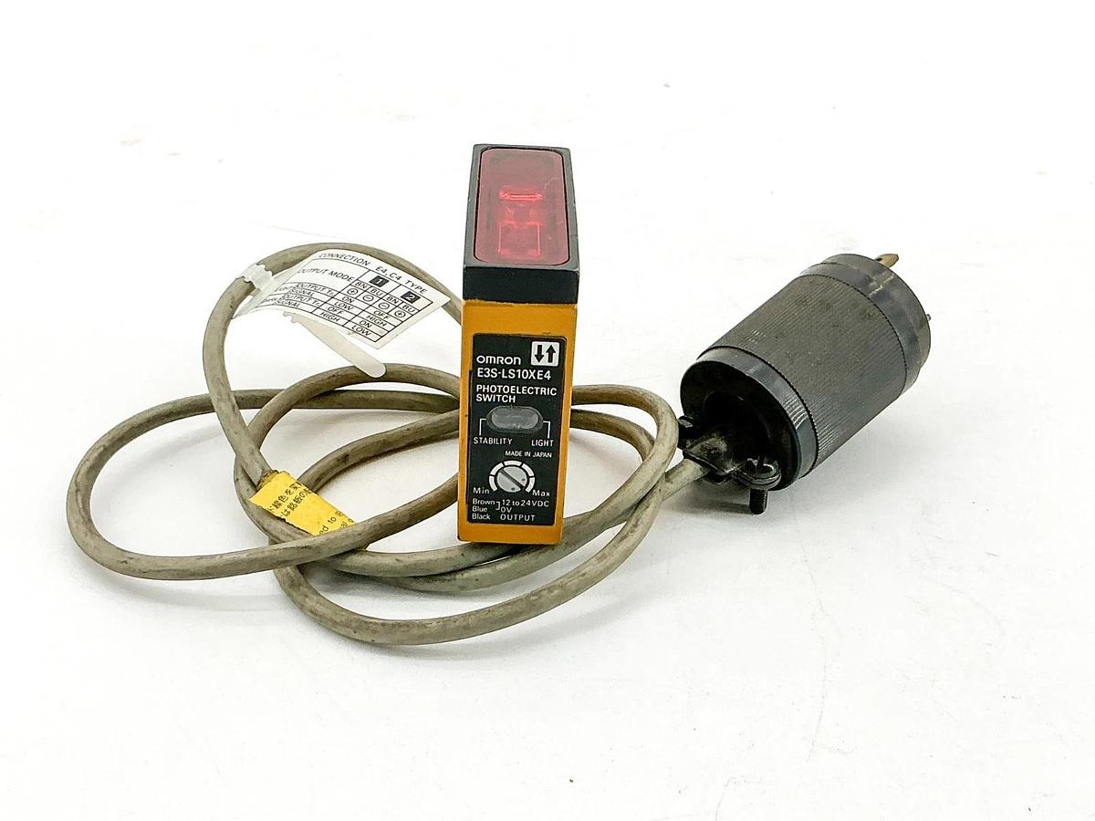 Used Omron E3S-LS10XE4 Photoelectric Sensor 12-24VDC