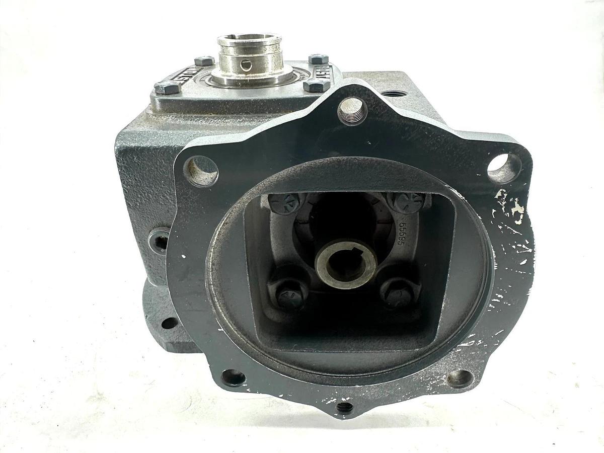 New Boston Gear SF721V-10-B5-J Worm Gear Speed Reducer 10:1 - Missing Parts
