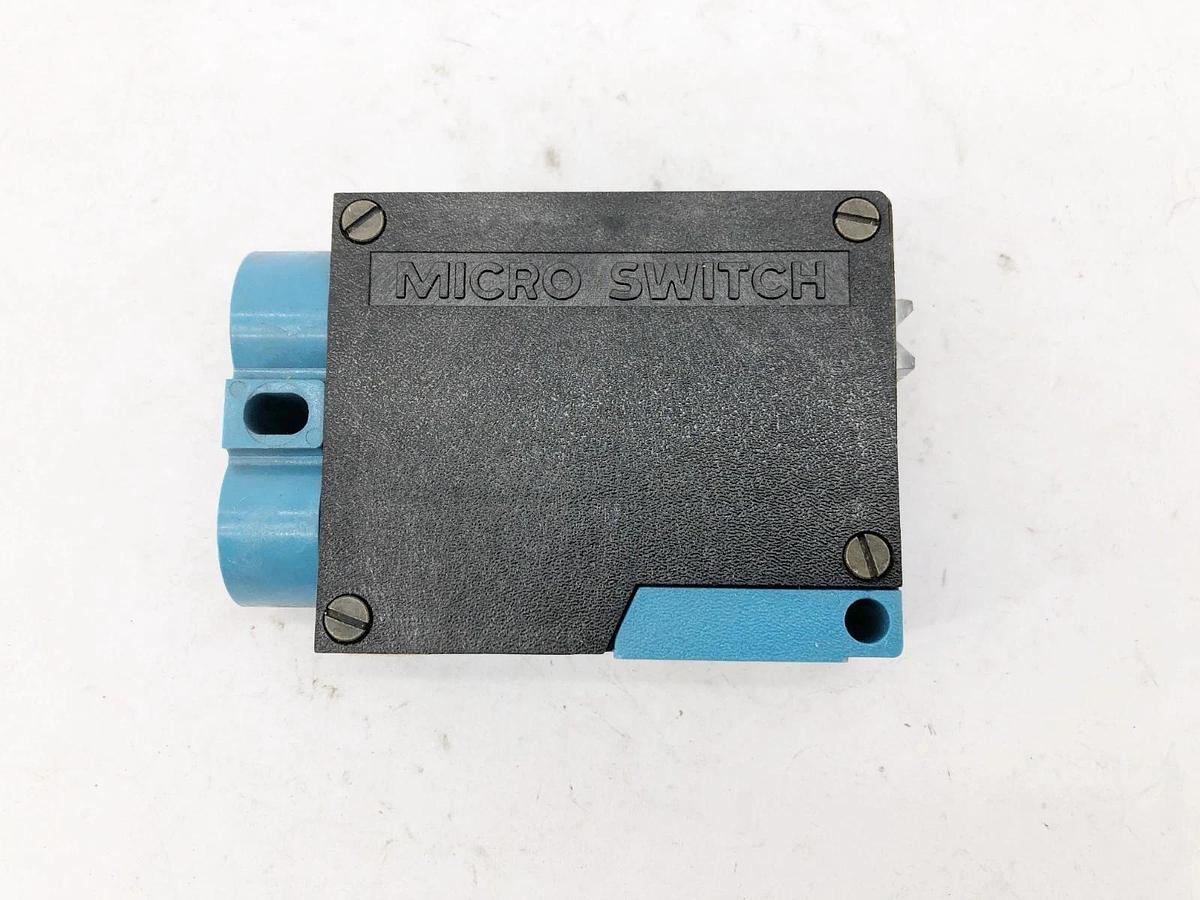 New Honeywell Microswitch FE-MLS10-A10A Photoelectric Sensor 115VAC