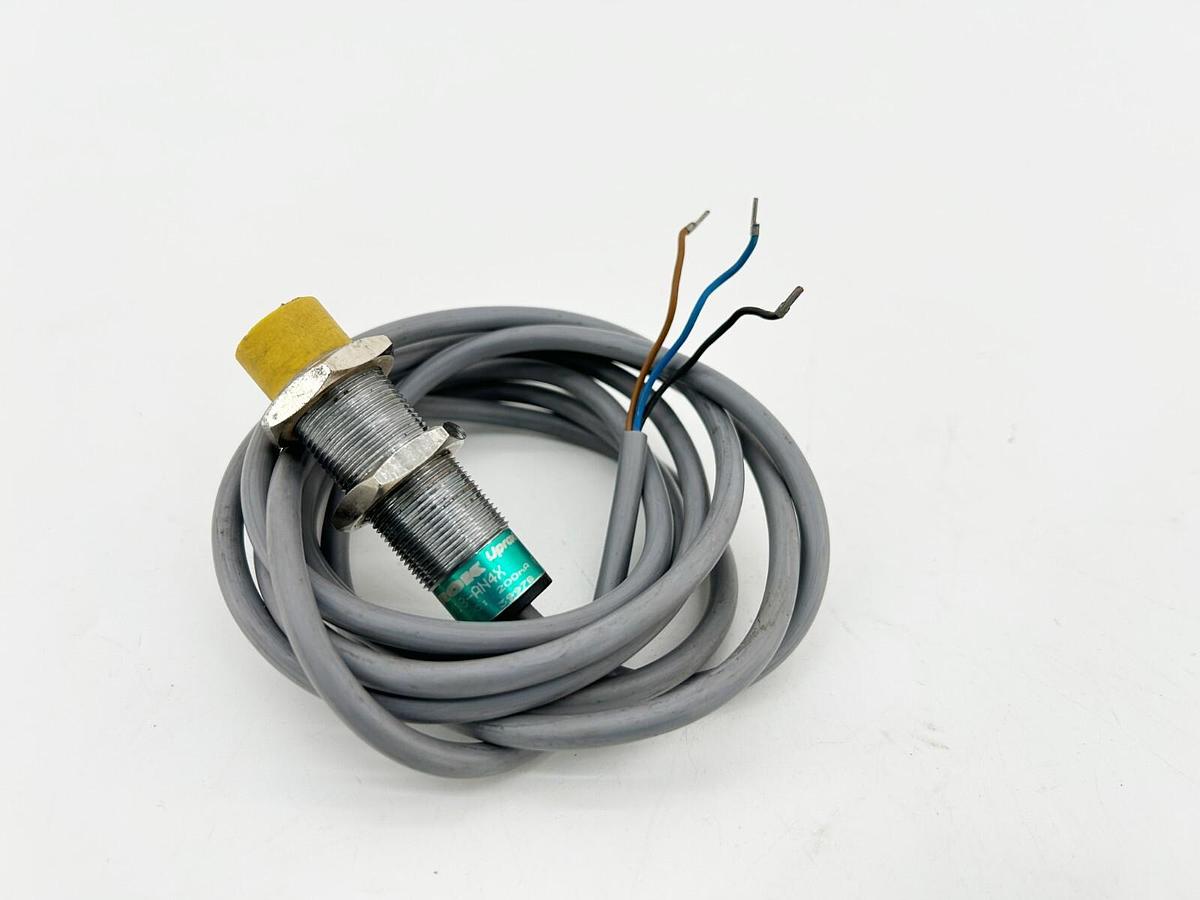 Used Turck NI12U-M18-AN4X Inductive Proximity Switch 12MM Range 10-65VDC 1 LED