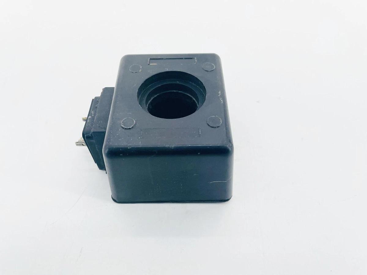 Used Rexroth R900019816 Solenoid Coil 110/120V 90/550VA 193994 3710