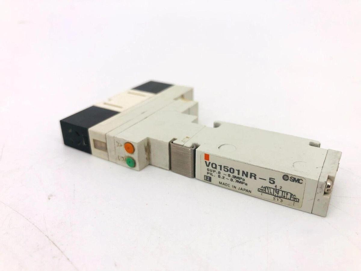 Used SMC VQ1501NR-5  Solenoid Valve Base Mounted 5 Port
