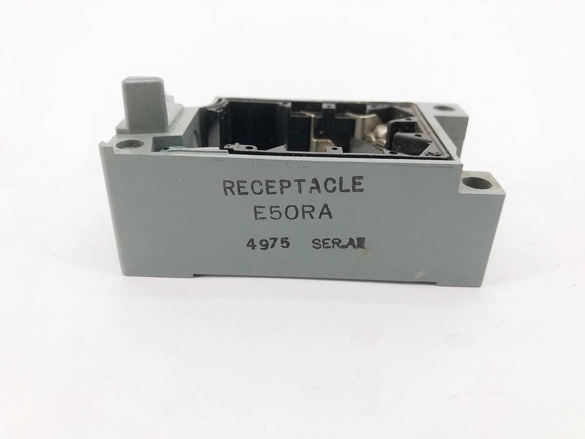 Lot of 2 New Cutler-Hammer E50RA Limit Swich Receptacles 5 Terminals - No Box