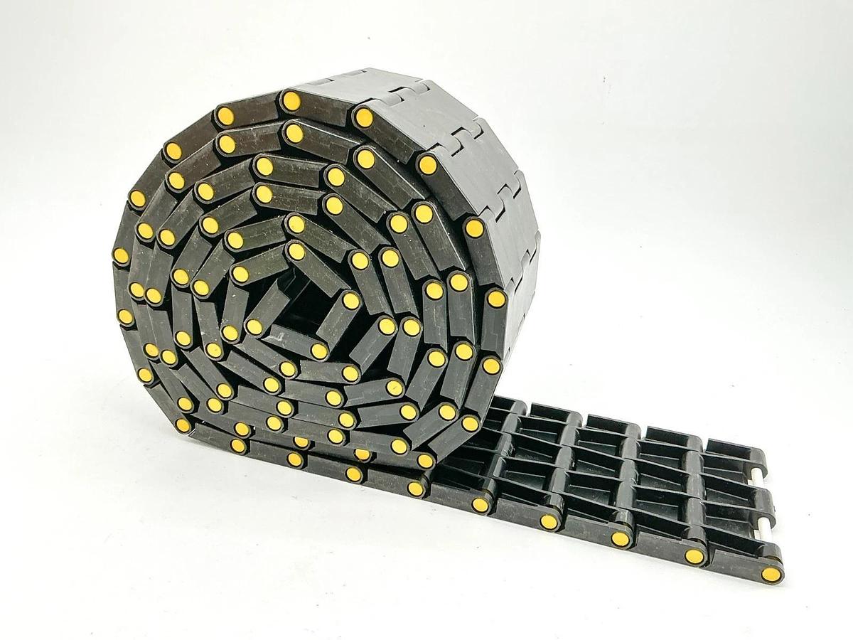 New Rexnord DUV5705-4.5IN MTW Table Top Chain 10 FT. 10731560