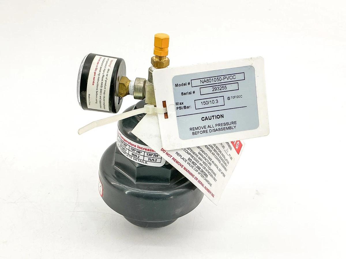 New Pulsafeeder NA601050-PVCC Pulsation Dampener 150PSI/10.3 PVC