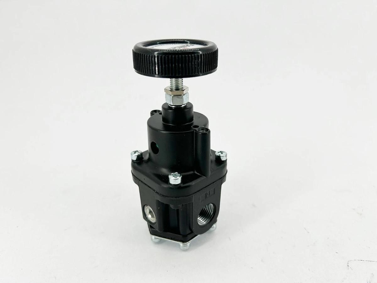 New Fairchild 1063 Pneumatic Regulator 2-150psi 250psi Max 3/8" NPT