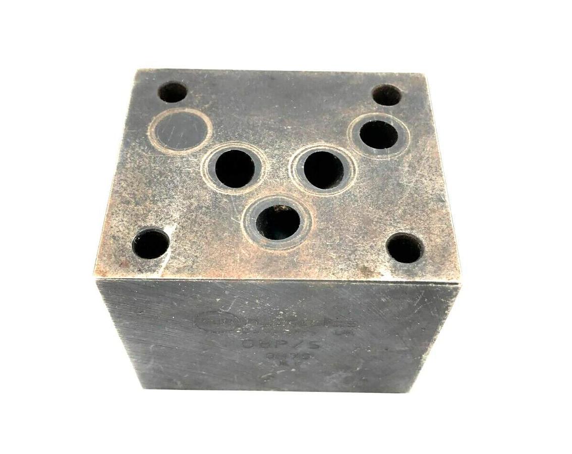 Used Sun Hydraulics DBP/S Sandwich Manifold