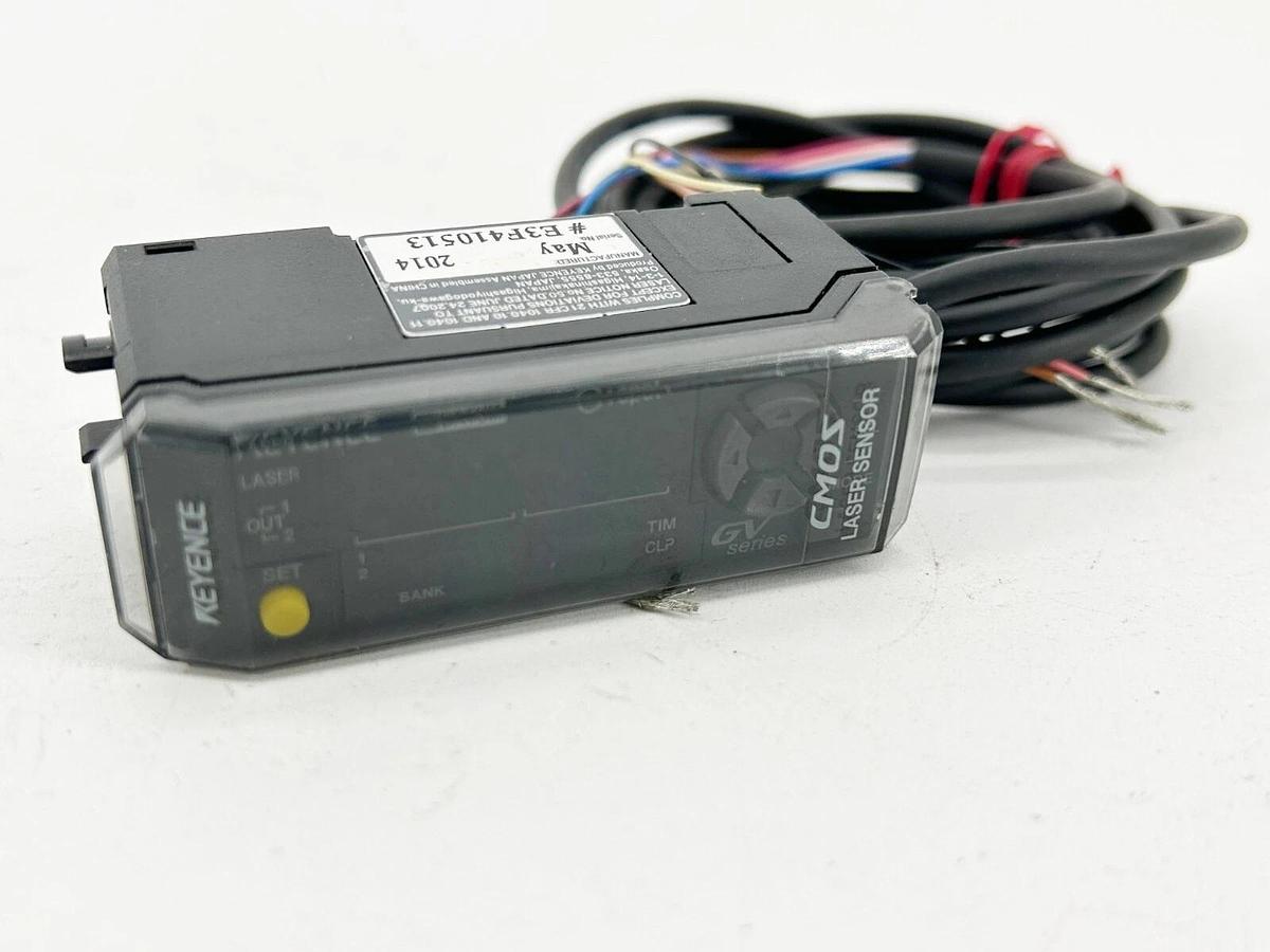 Used Keyence GV-21 Laser Sensor Aplifier Unit 10-30 VDC For Laser Sensor CMOS