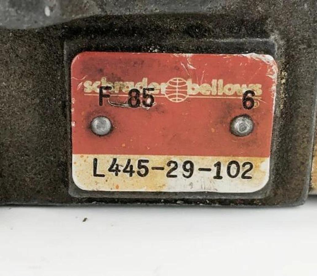 Used Schrader Bellows L445-29-102 Pneumatic Valve