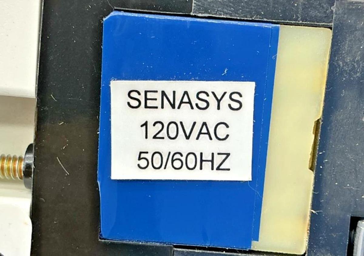 New Senasys 910CHA011 Illuminated Selector Switch 4-Pos Coil: 120VAC 50/60HZ