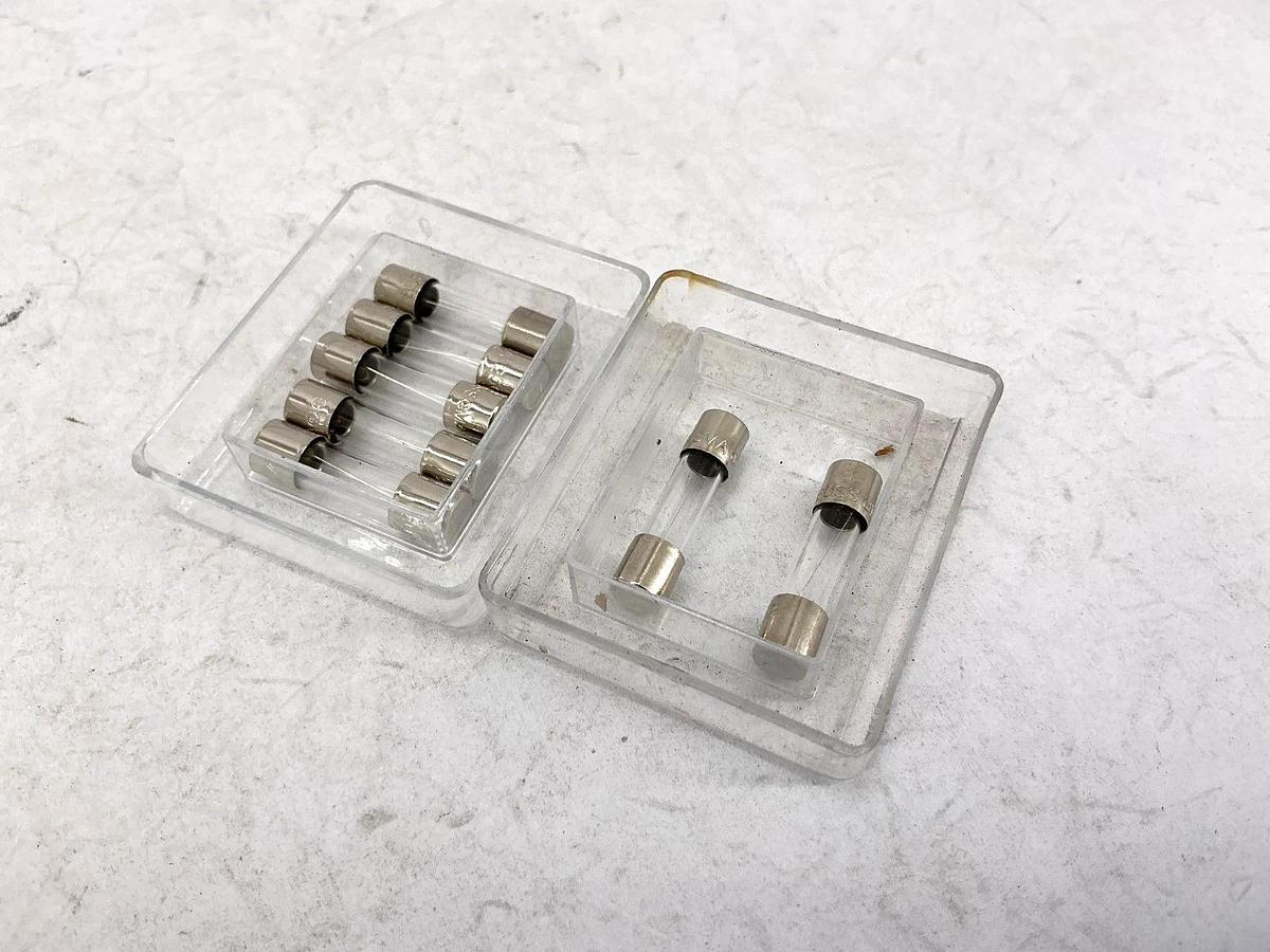 Lot of 12 New Bussmann GMA-2A Glass Mini Fuses 2A 250V