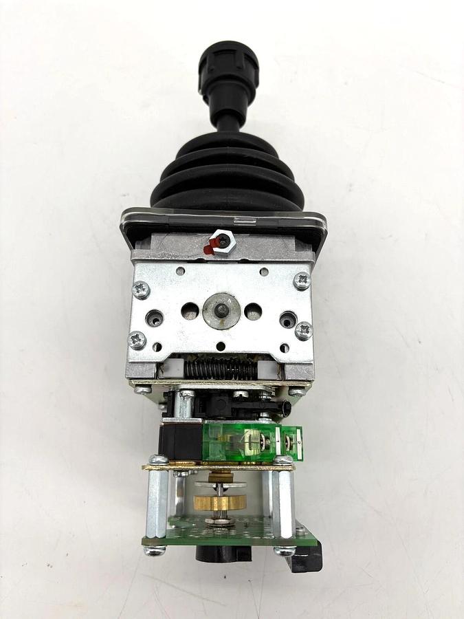 New J.R. Merritt Controls VNSOA-14032 Single Axis Joystick Spring Return Center