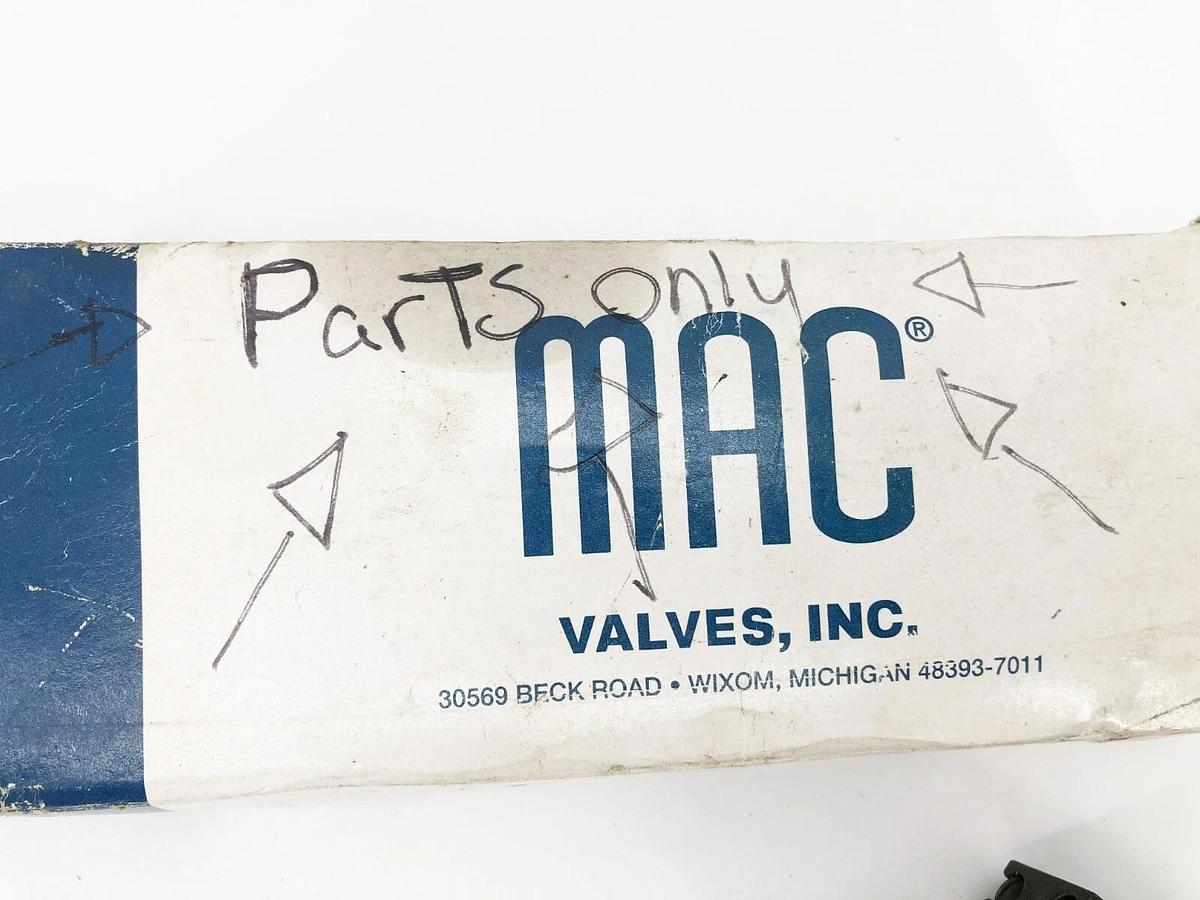 Used MAC Valves 811C-PM-591JB-152 Solenoid Valve 24VDC PME-591JB (For Parts Only)