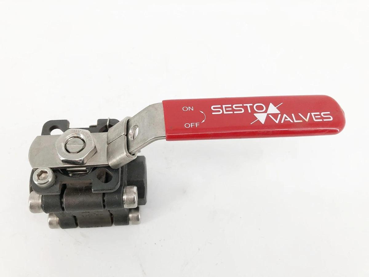 New Sesto Valves M32N-0M-C60F-L Ball Valve 1/2" 2000WOG B16.34 - No Box