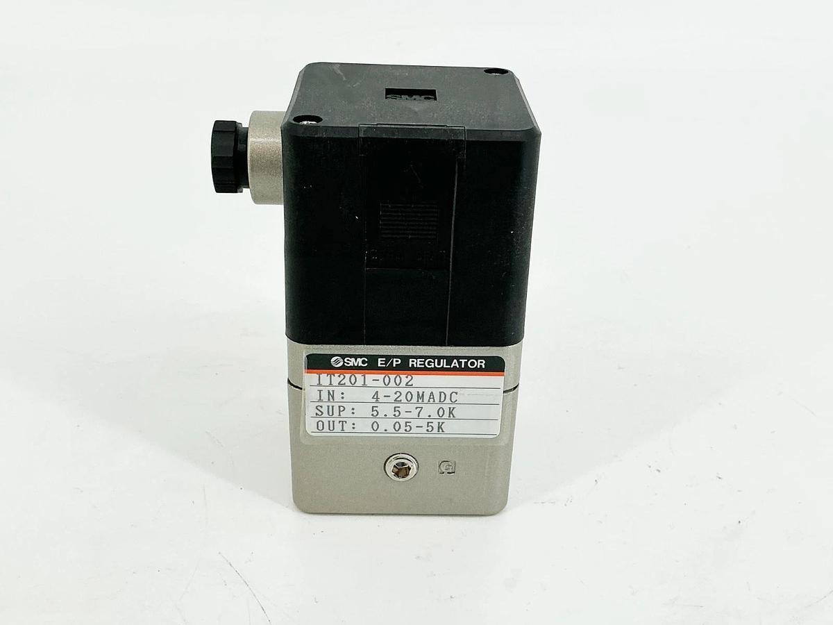New SMC IT201-002-XJ E/P Regulator 4-20MADC