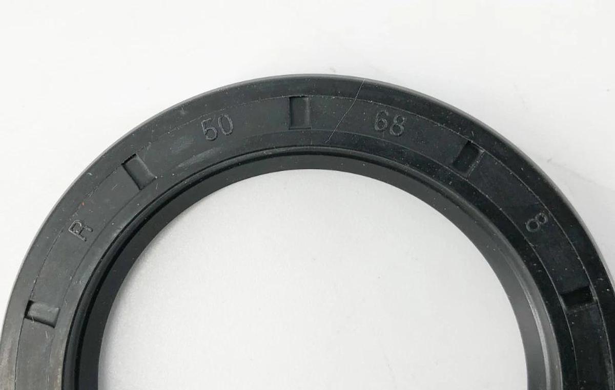 Lot of 5 New Eriks R 50x68x8 Oil Seals NBR 10006107 - No Box