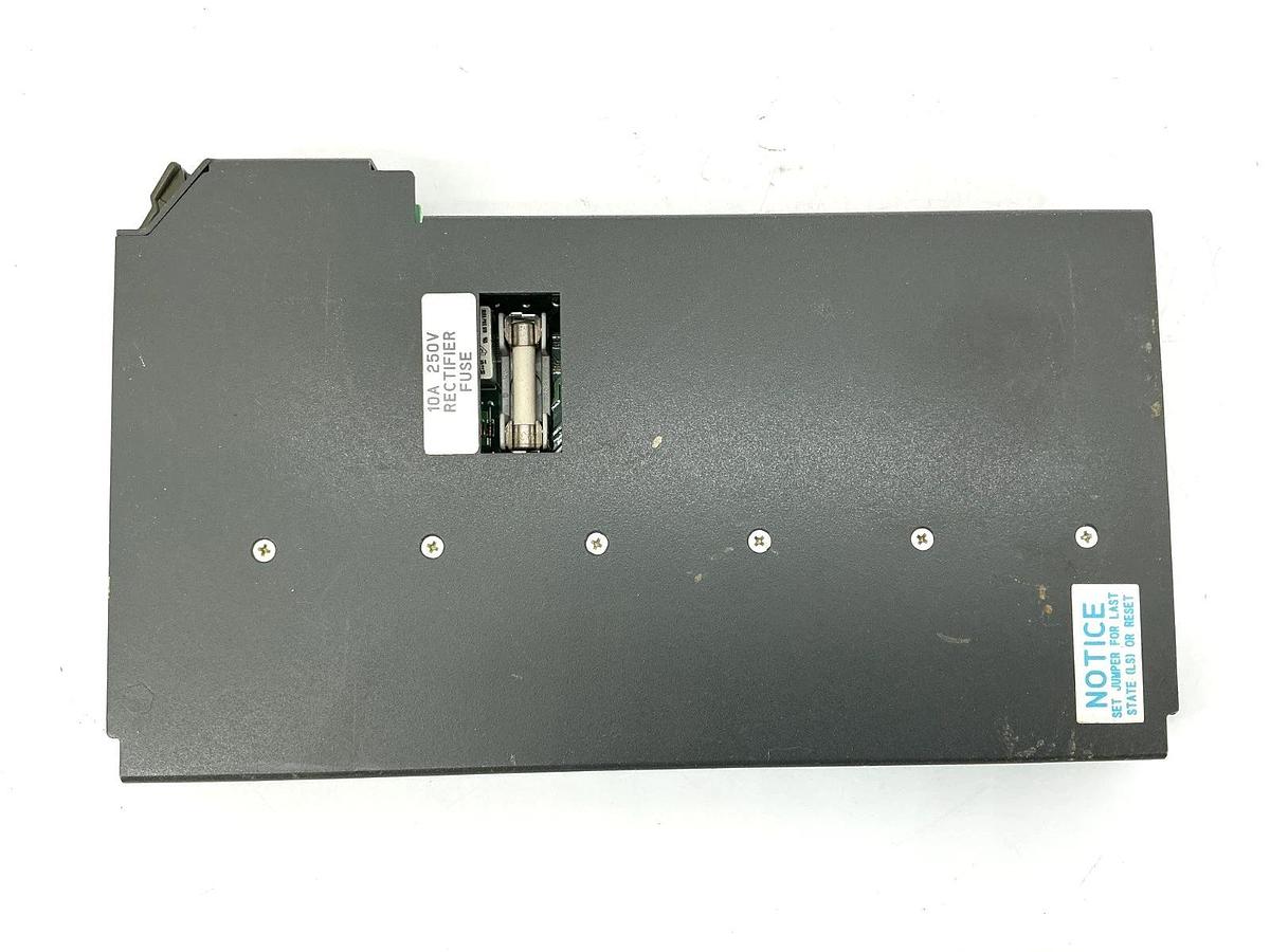 Used Allen Bradley 1771-OAD AC Output Module 16-Point 12-120VAC 50/60HZ 1771OAD