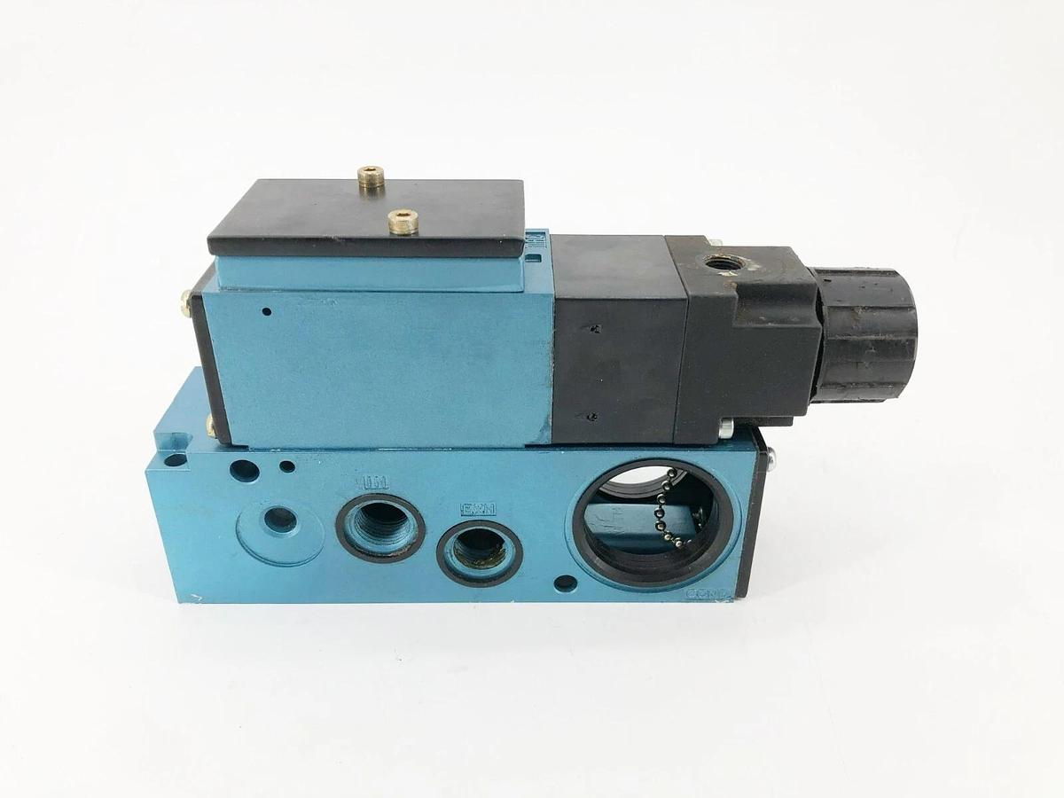 Used MAC Valves PR82A-HADC Pneumatic Regulator