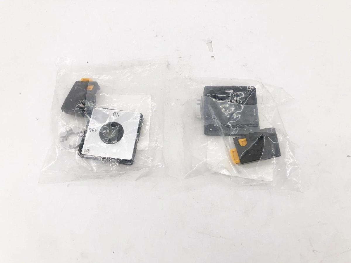 Lot of 2 New 194L-HE4E-175I Ser. A Control And Load Switch Actuator 48X48 OFF-ON