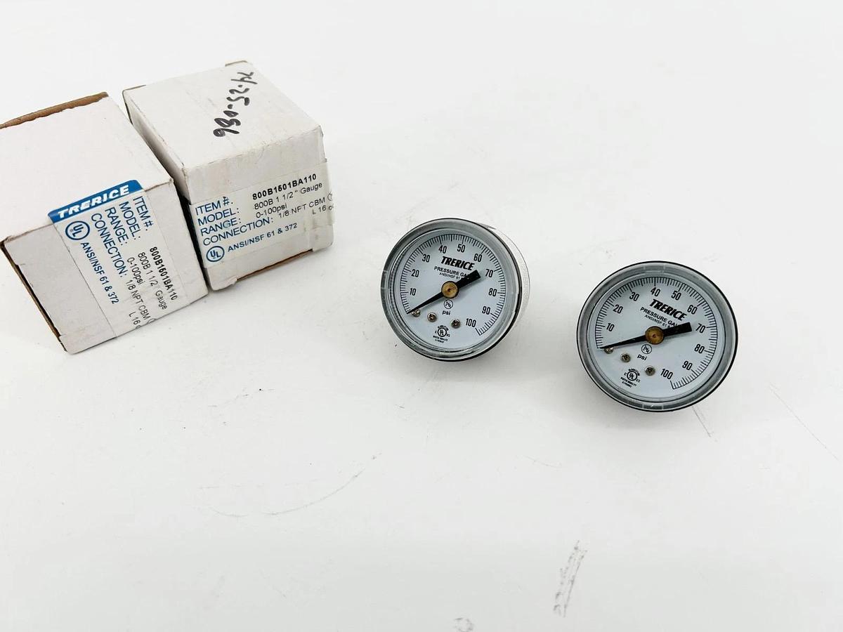 Lot of 2 New Trerice 800B1501BA110 Pressure Gauges 800B 1-1/2" 0-100psi 1/8" CBM