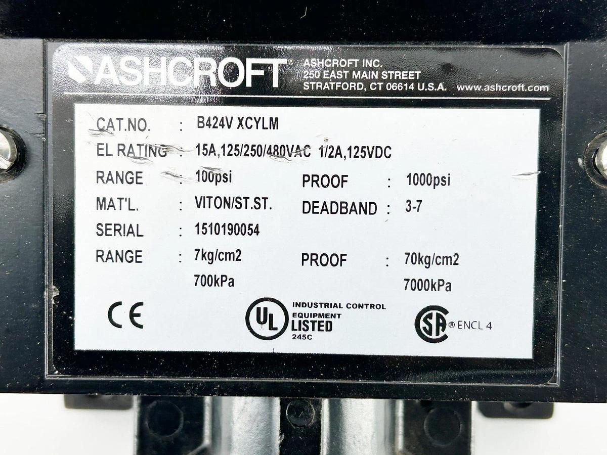 Used Ashcroft B424V-XCYLM Pressure Switch 100PSI 15A 480VAC 1/2A 125VDC