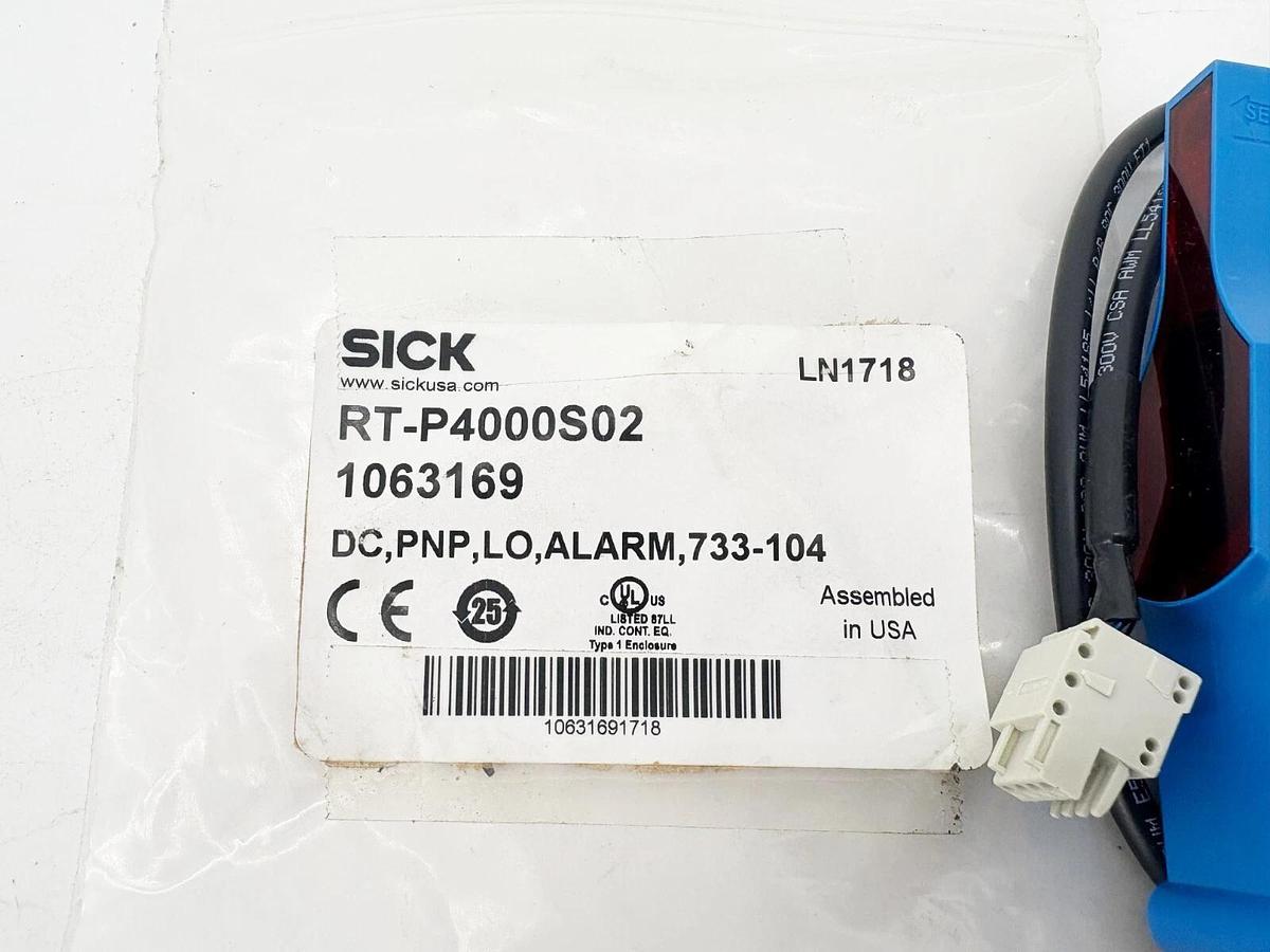 New Sick RT-P4000S02 Photoelectric Proximity Sensor 1063169 10-30VDC 100mA