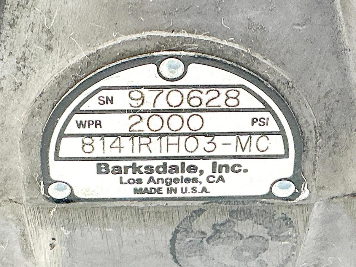 New Barksdale 8141R1H03-MC 2 Way Control Valve 2000PSI