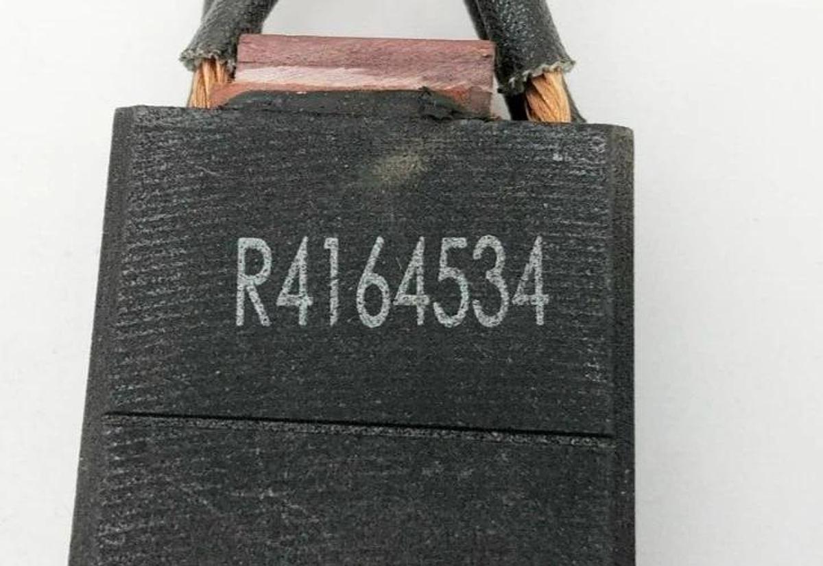 Lot of 3 New R4164534 Carbon Motor Brushes 1-1/4" x 1/2" x 3"