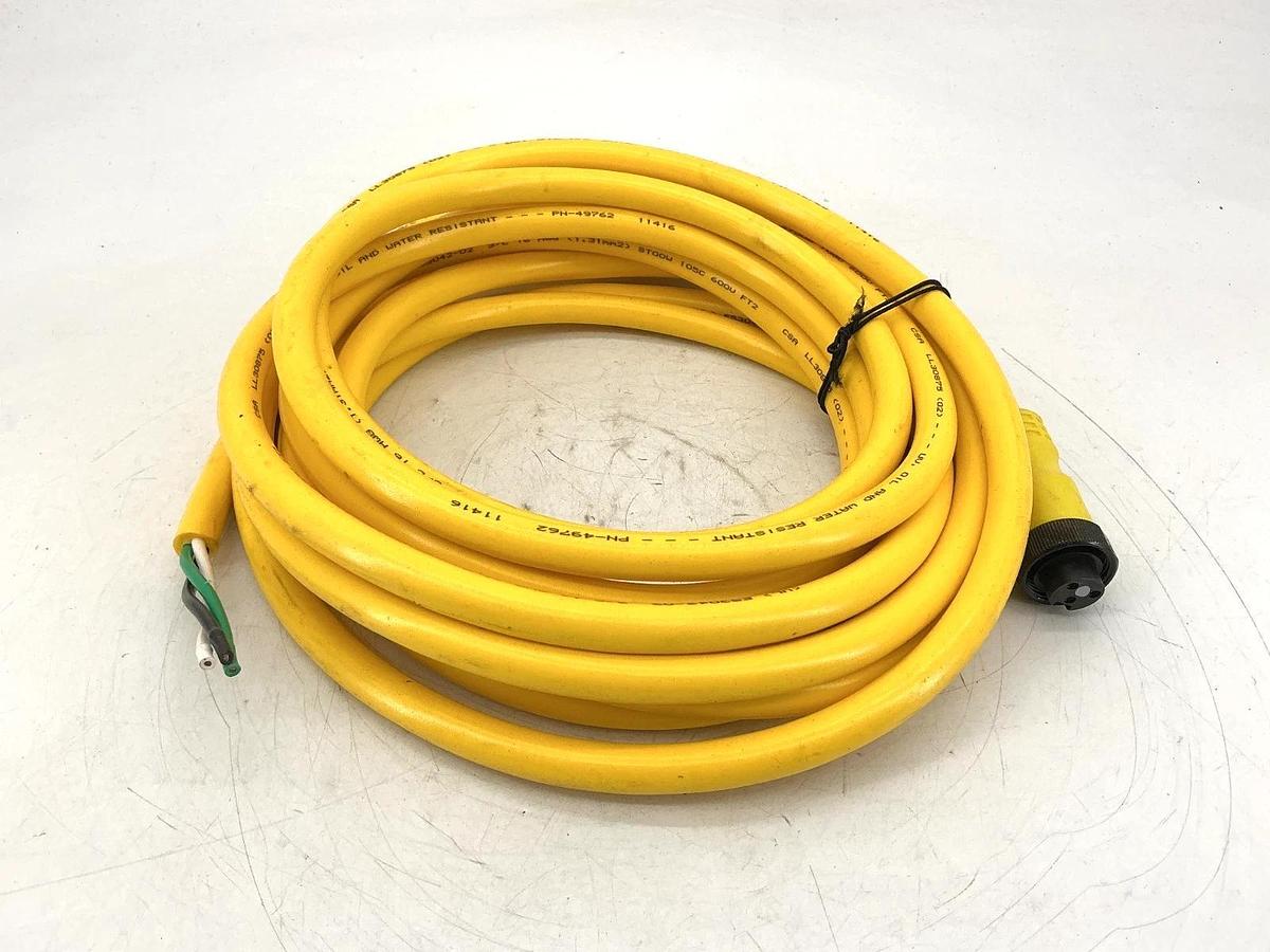 New Allen Bradley 889N-F3AFC-20F Ser B QD Cordset Female 3-Pin 20ft - No Box