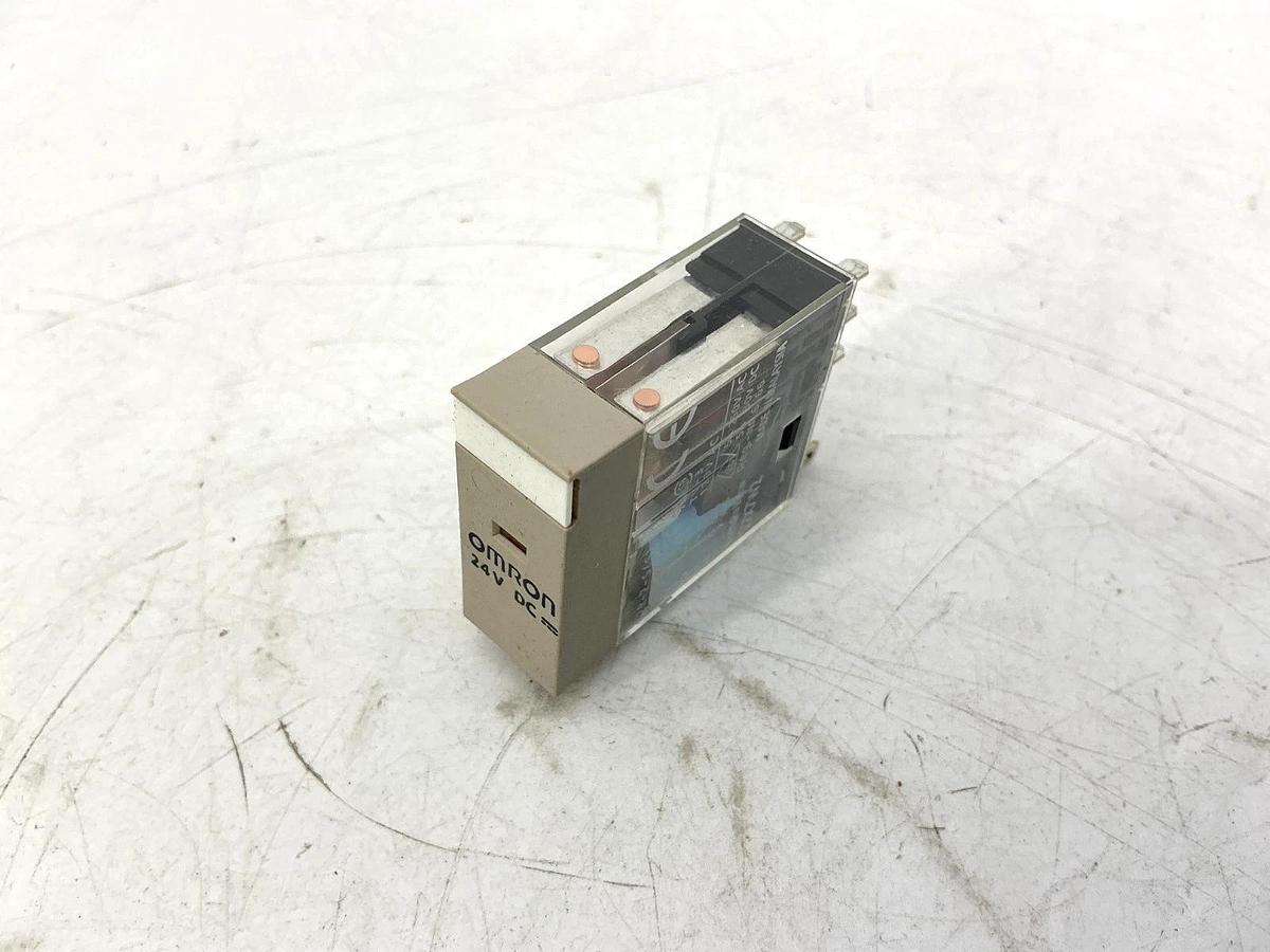 Lot of 2 New OMRON G2R-2-S DC24(S) Relay 2-Pole 8-Pin 5A 24VDC Coil G2R-2-S(S)