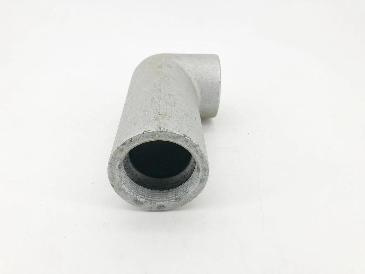 New Crouse-Hinds LR67 2" Conduit Outlet Body