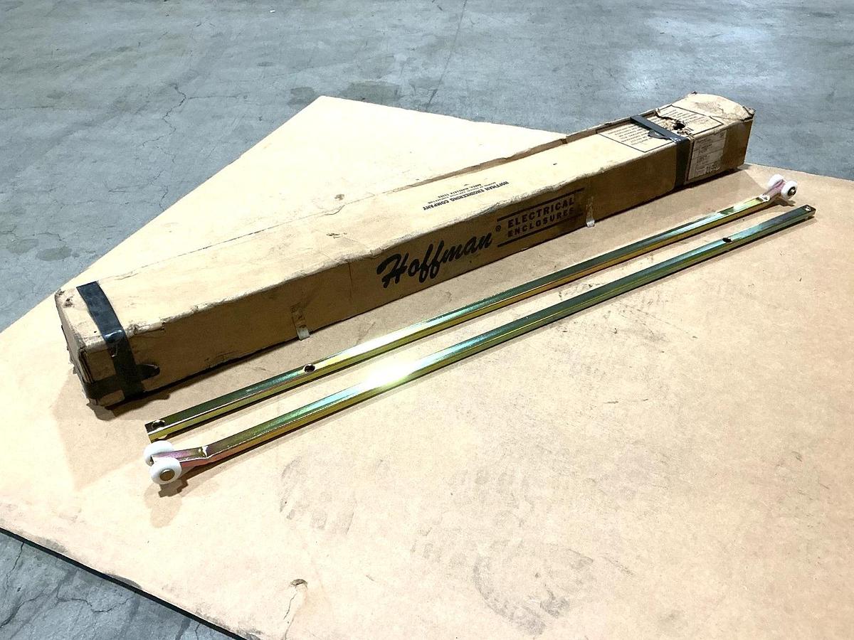 New Hoffman A-L3DR Latch Kit 3-Point 21990 - Missing Parts See Photos