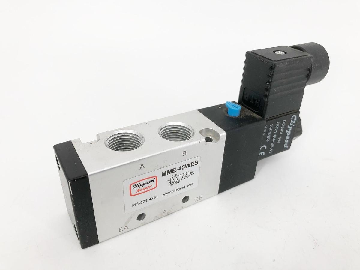 Used Maximatic MMA-43WES Air Pilot Valve 3/8" NPT 24VDC 5 Port 4-Way 19K21