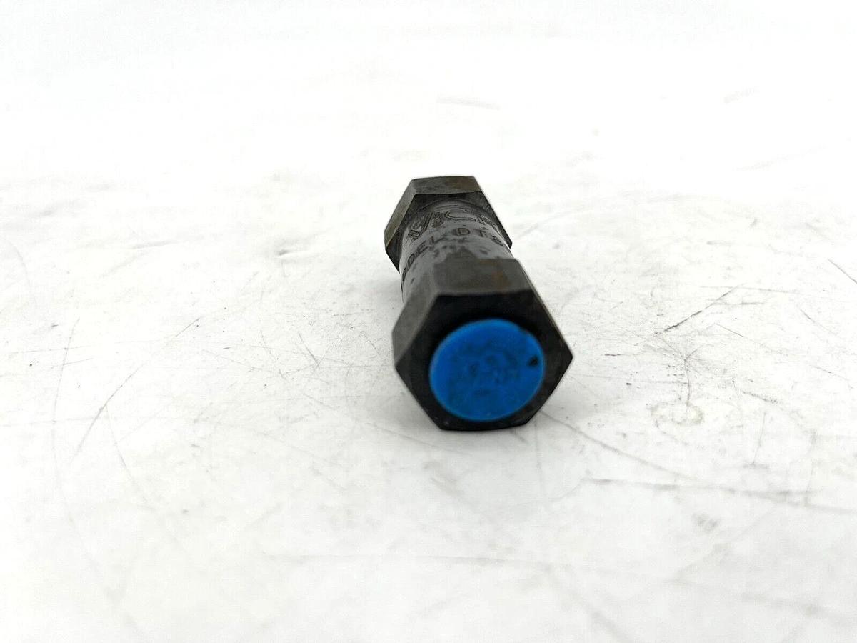 New Vickers DT8P1-02-5-10 Hydraulic Check Valve