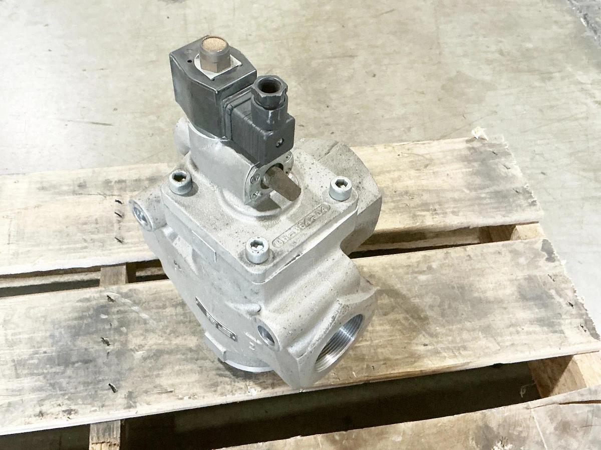New Herion 802-7080 Electric Valve 120V 60Hz 33VA - No Box