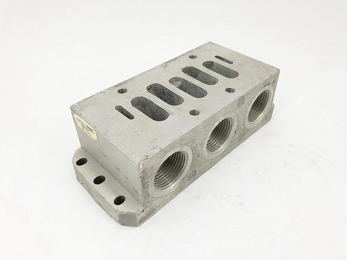 New Rexroth R432015310 Pneumatic Valve Subplate 1" Ports