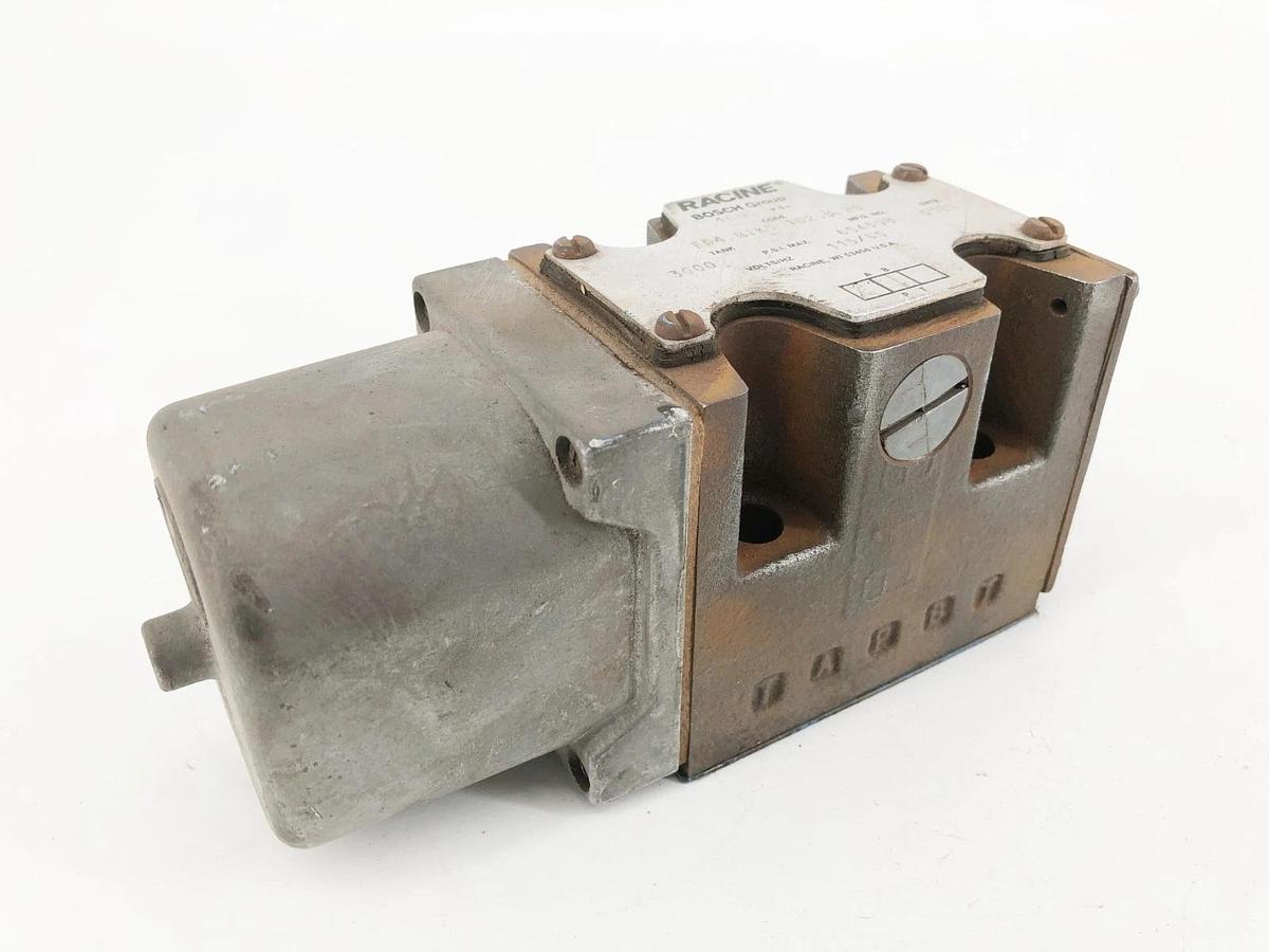 Used Racine FD4-DTKS-102S-70 Solenoid Valve 3000psi 115V/60Hz