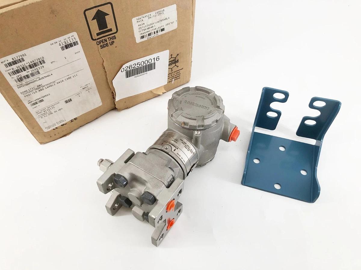 New Rosemount 3051CD2A02A1JB2E5H2L4 Pressure Transmitter 3626psi