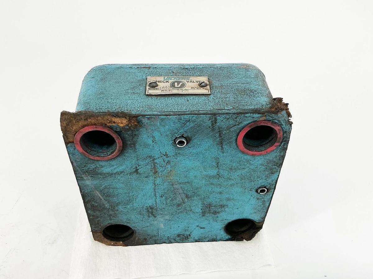 Used Vickers 308458 Check Valve 3000PSI C5G-825