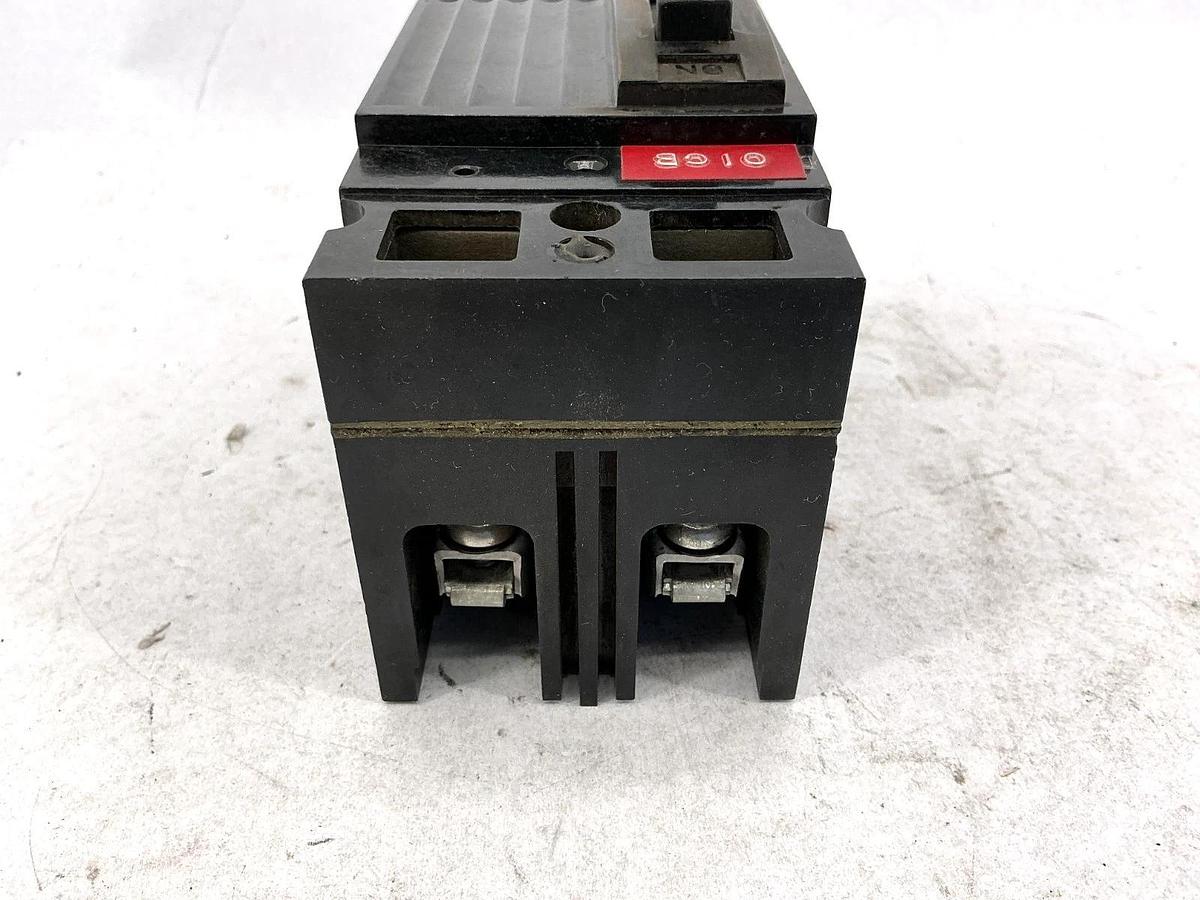 Used GE General Electric TED124010 Circuit Breaker 2-Pole 10A 480VAC