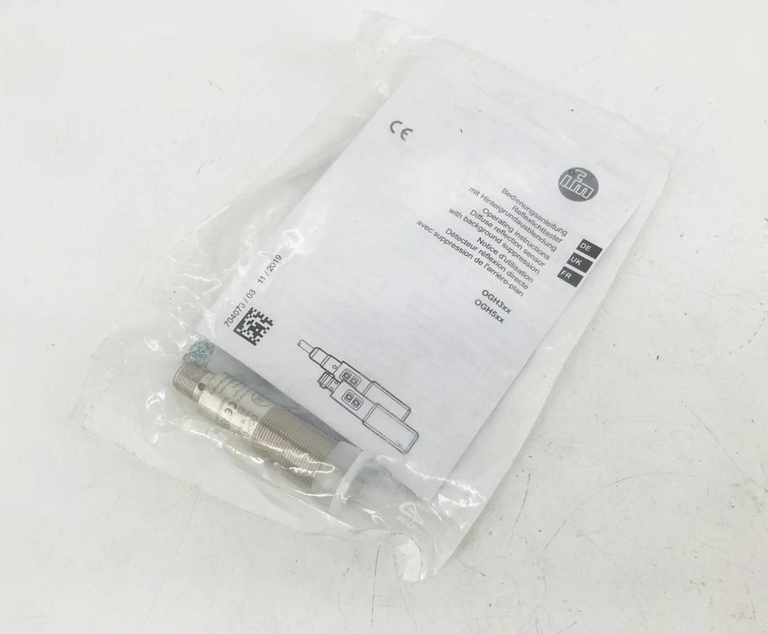 New IFM OGH502 Photoelectric Sensor 10-36VDC Range 15-300mm