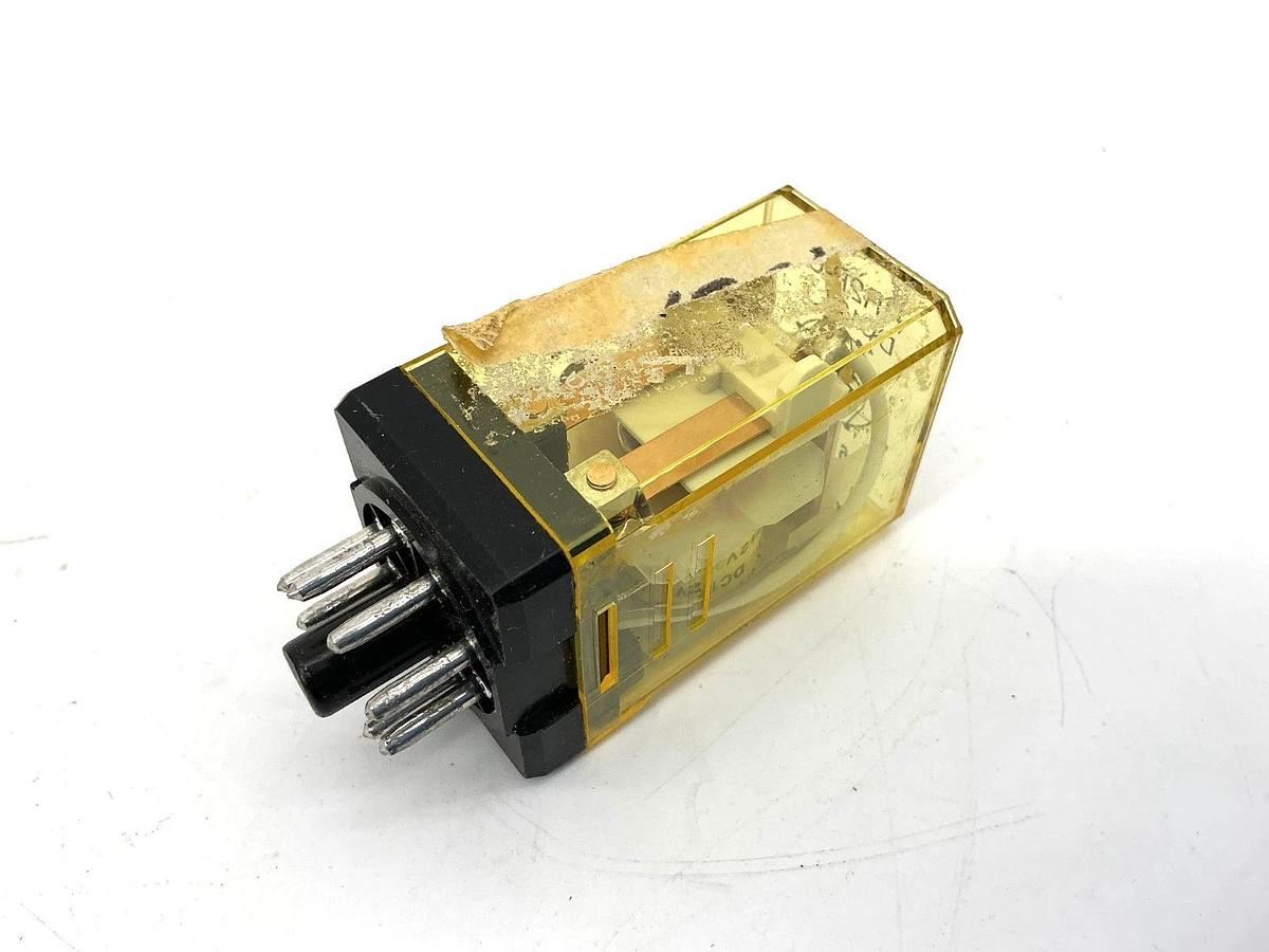 Used Lot of 4 IDEC RR2P-UL-DC12V Relay 2-Pole 8-Pin 12VDC Coil RR2P-UL