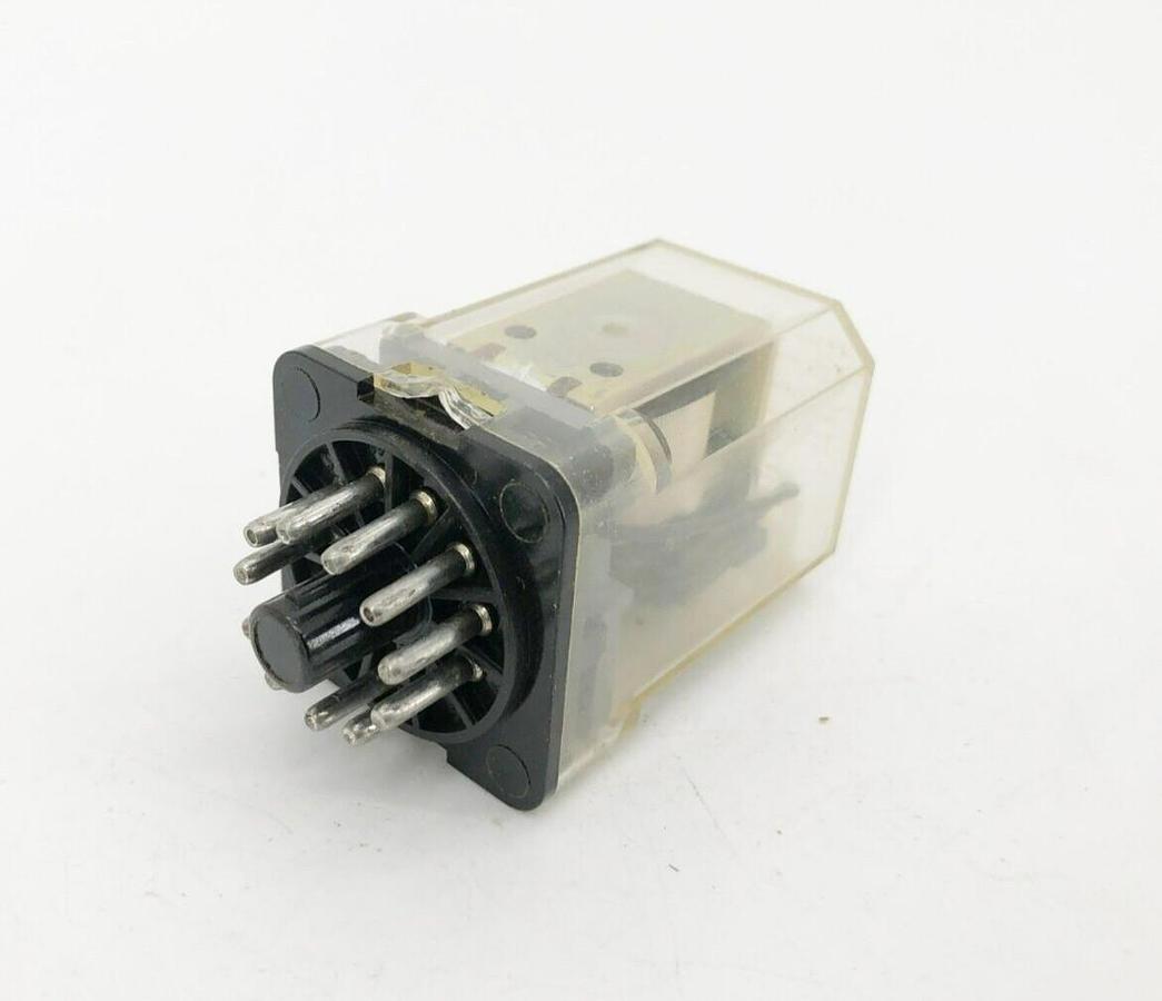 Used Schrack RN 600 009 Relay 11-Pin 10k Ohms