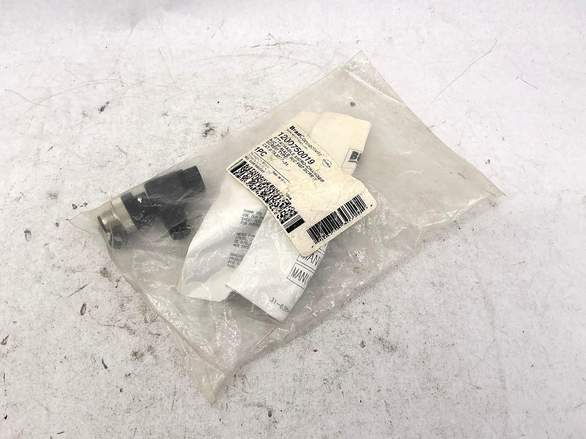 New BradConnectivity Molex Woodhead 7A3007-31 Attachable Micro-Change Male 3P