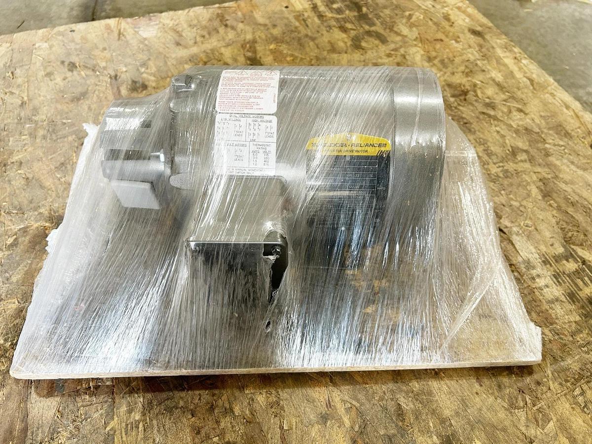 New Baldor IDNM3534 Inverter Duty AC Motor .33HP 1725RPM 3PH 60Hz