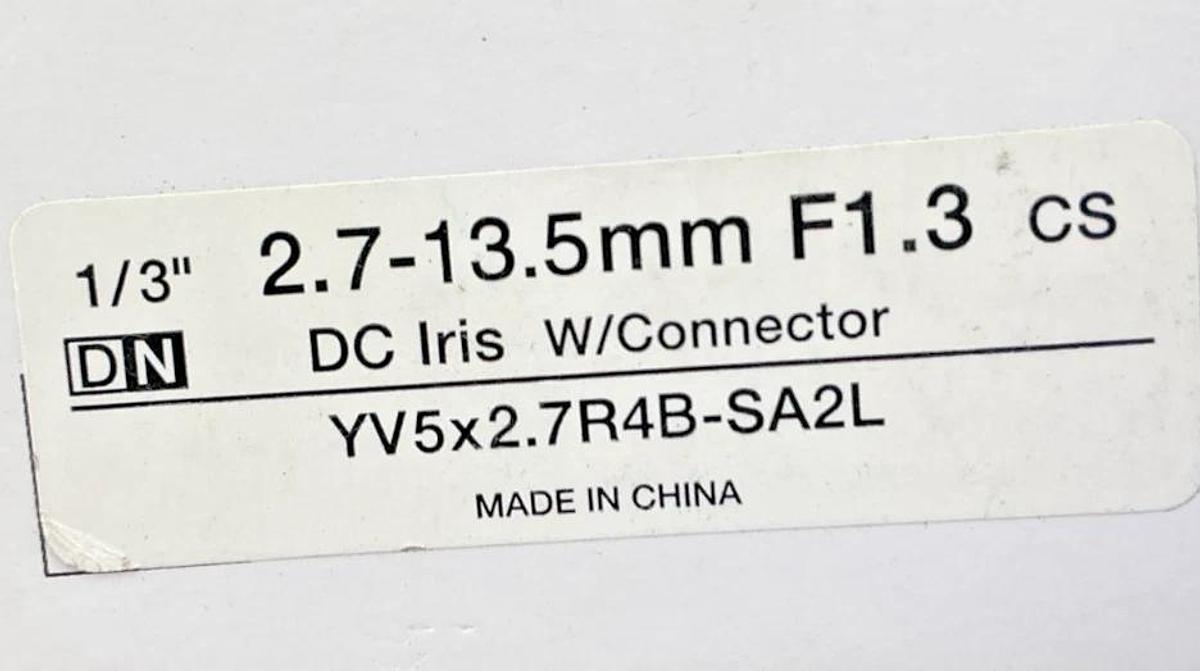 New Fujinon YV5X2.7R4B-SA2L Fujinon Lens CS Varifocal 1:1.3/2.7-13.5mm 1/3