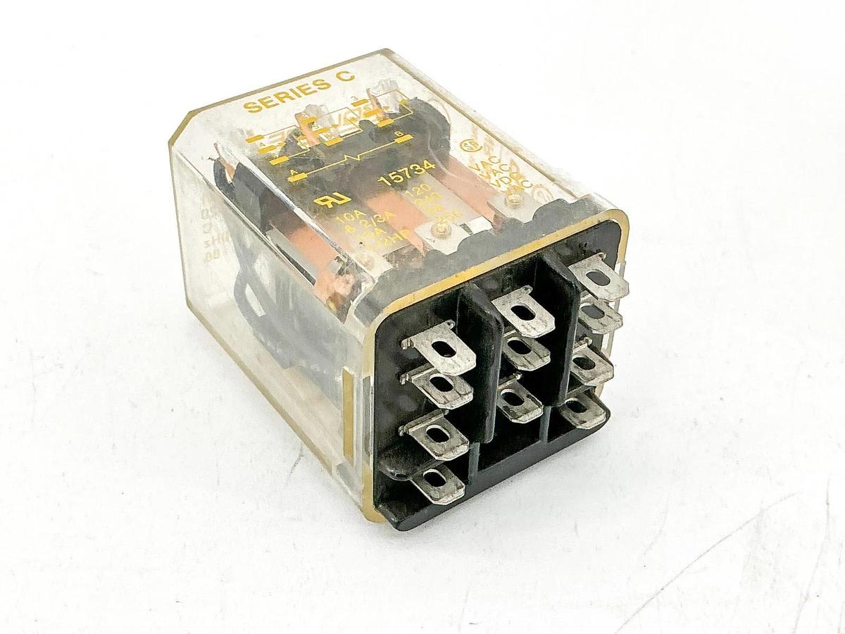 Used Lot of 2 Square D 8501KU13V20 Relay 120V 10A 1/2HP